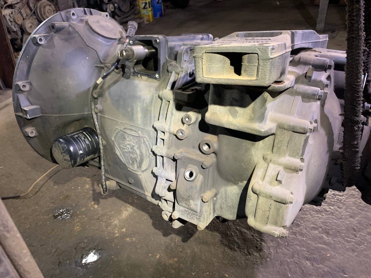 КПП  SCANIA GRS 895